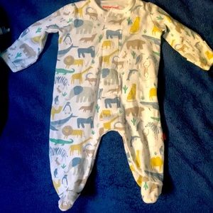 Magnetic me onesie! 0-3 months